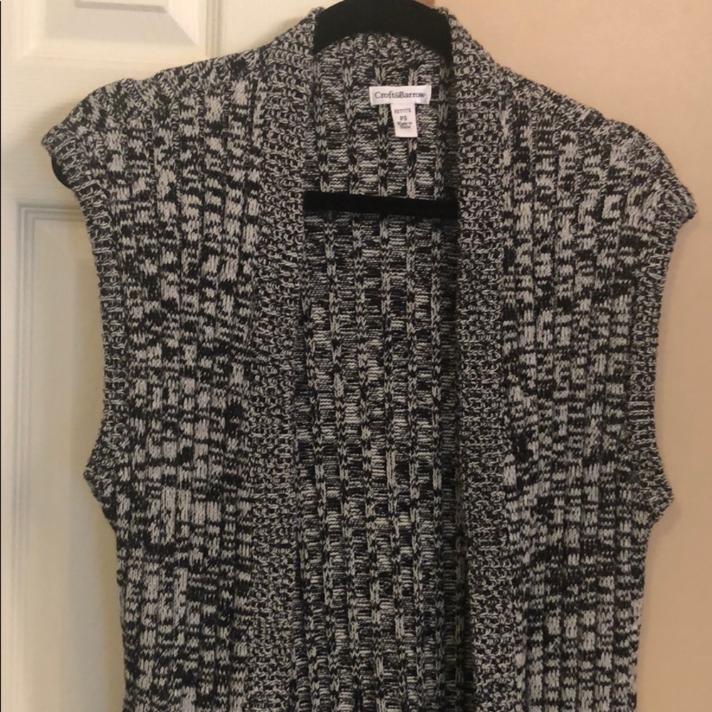 Sweater Vest